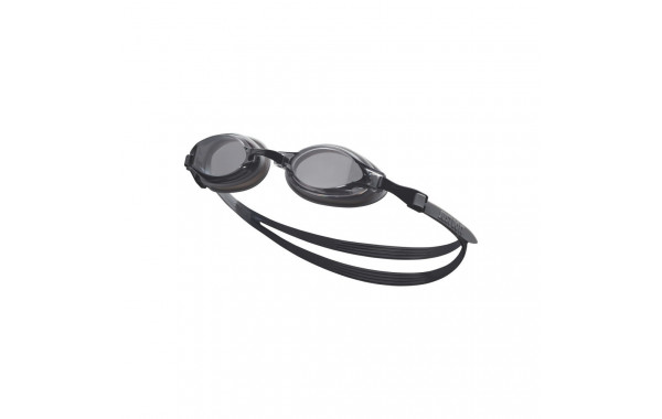 Очки для плавания Nike Chrome, NESSD127079, дымчатые линзы, регул .пер., черная оправа 600_380