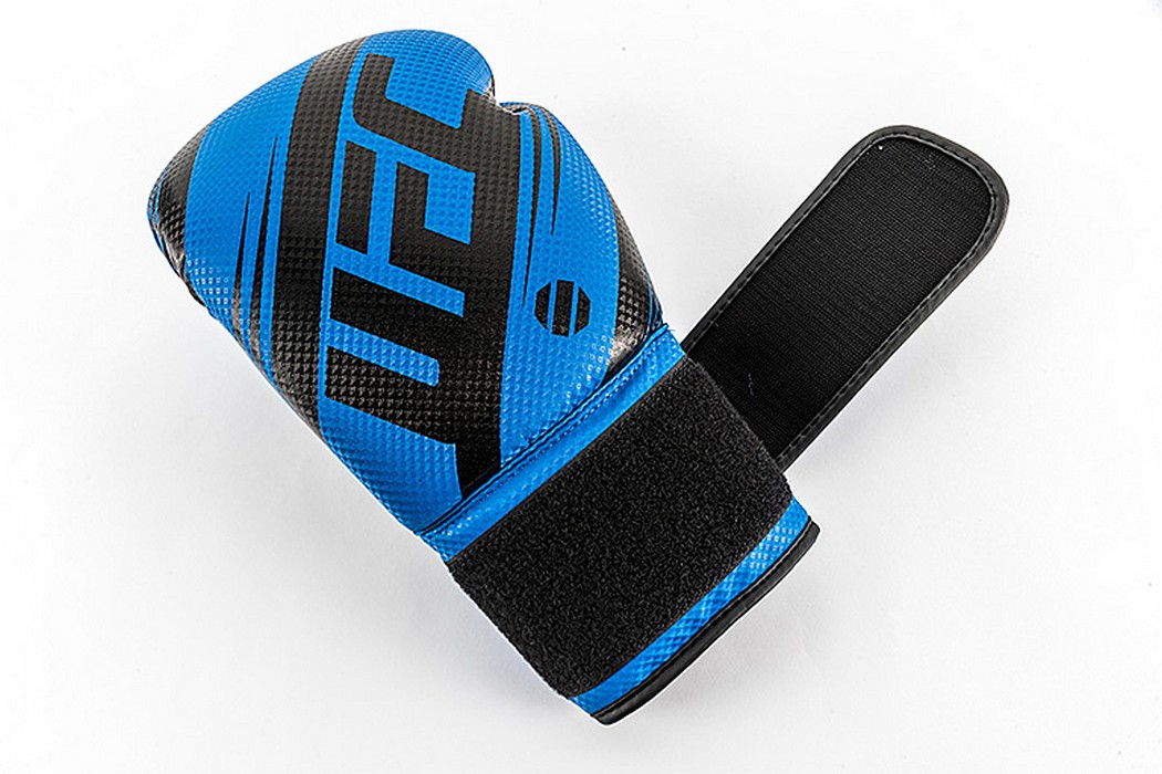 Боксерские перчатки UFC PRO Performance Rush Blue,14oz 1050_700