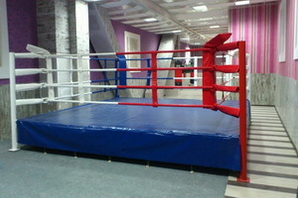 Ринг боксерский на помосте Atlet 6х6 м, высота 0,5 м, боевая зона 5х5 м IMP-A443 600_400